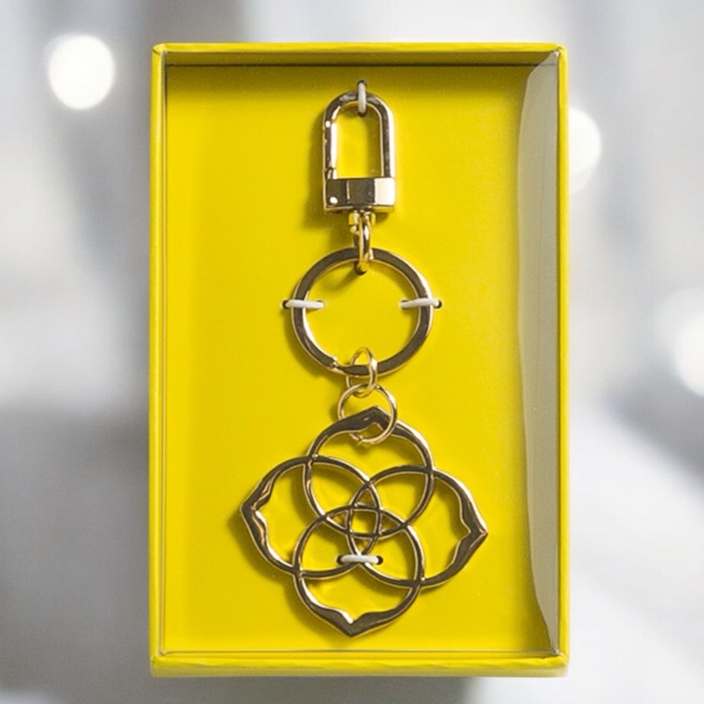Kendra Scott, Gold Floral Pendant Bag Charm Or Keychain - NIB